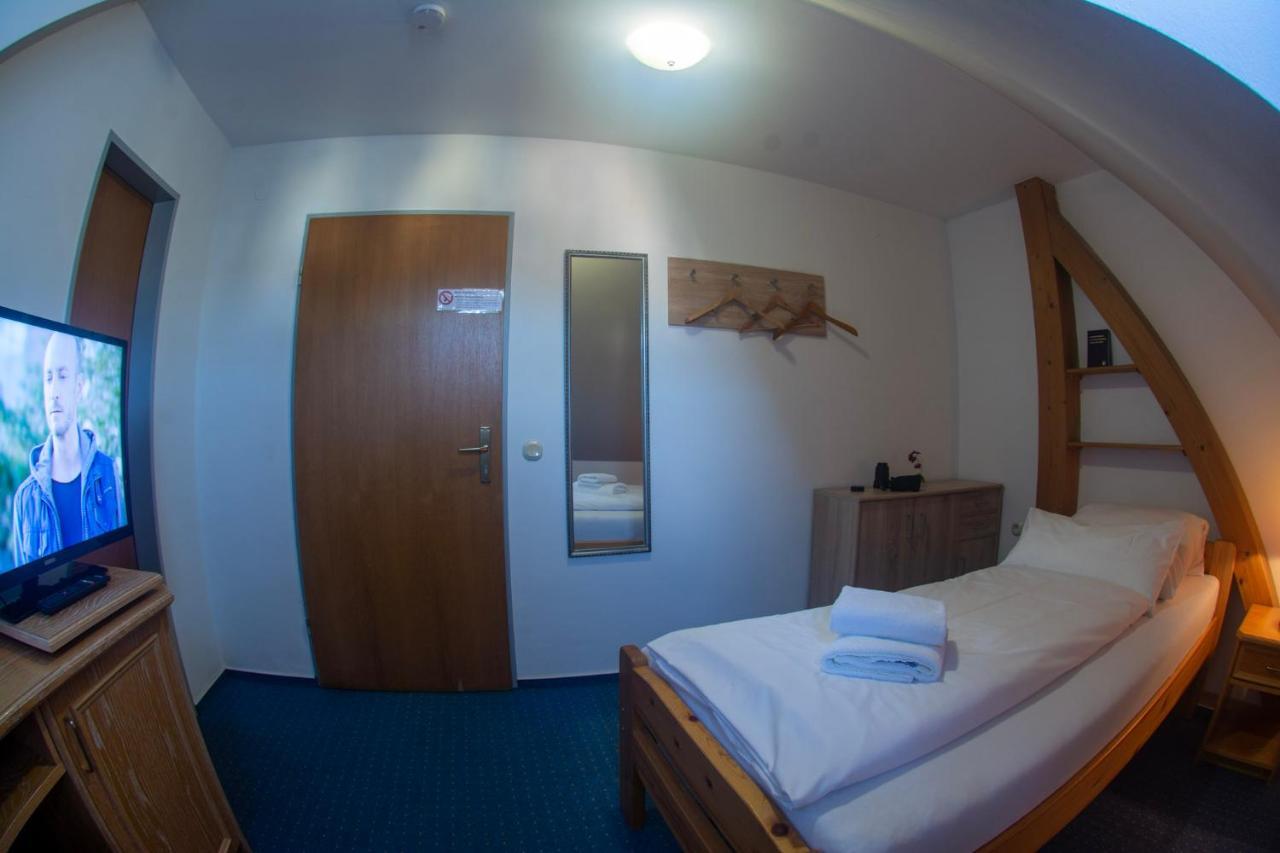 Hotel Klosterturm Hildesheim Exterior foto